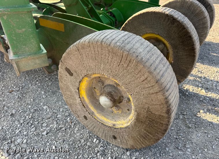 image for item DO2230 John Deere R15 batwing rotary mower