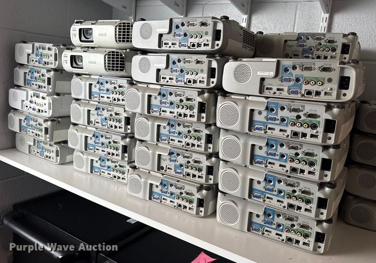 image for item DO2238 Approximately 64 Epson projectors