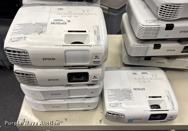 image for item DO2238 Approximately 64 Epson projectors
