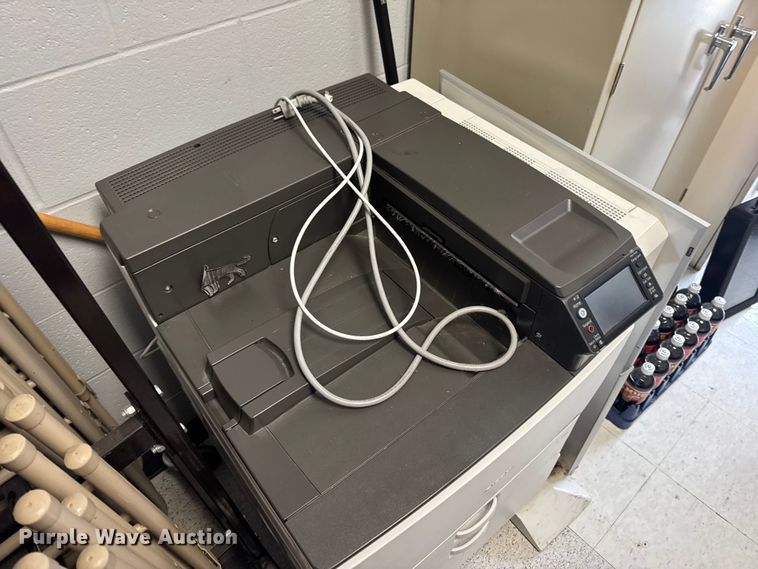 image for item DO2242 Office equipment