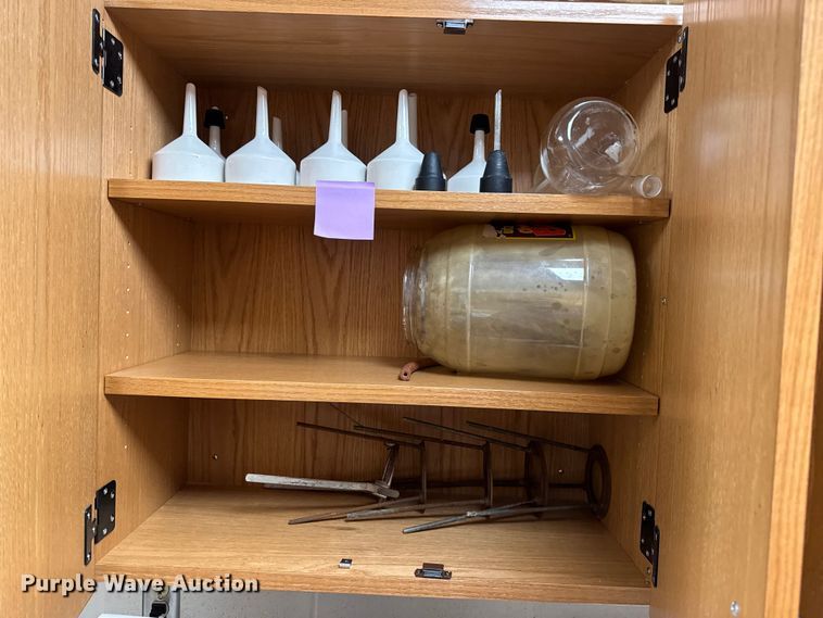 image for item DO2242 Office equipment