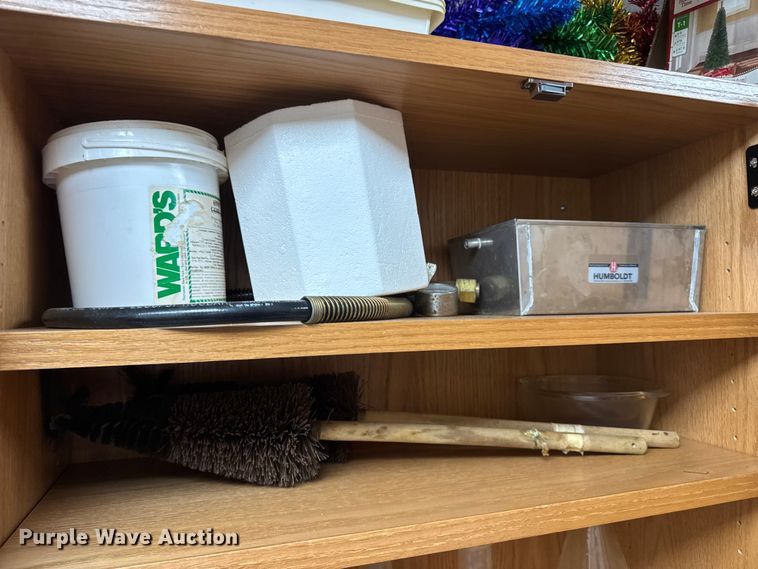 image for item DO2242 Office equipment