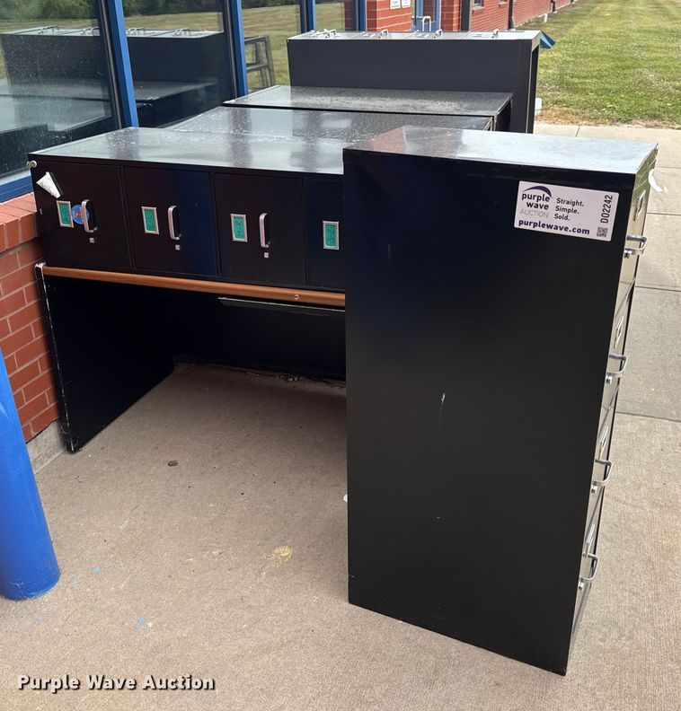 image for item DO2242 Office equipment