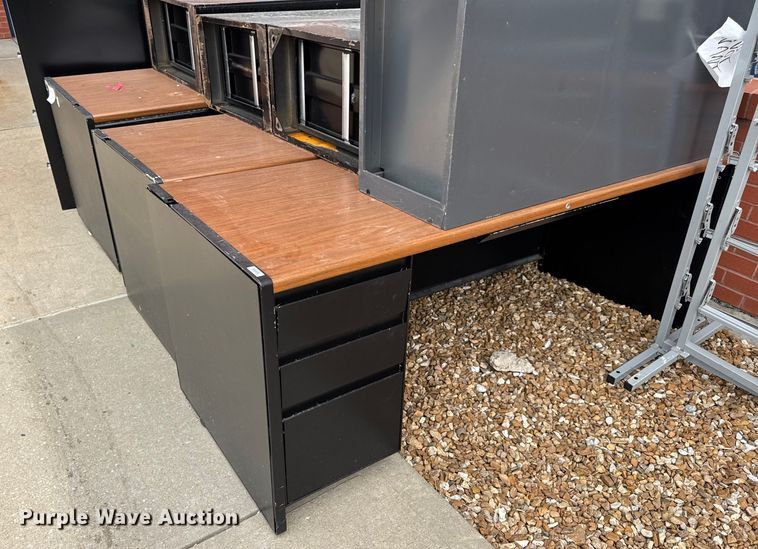 image for item DO2242 Office equipment