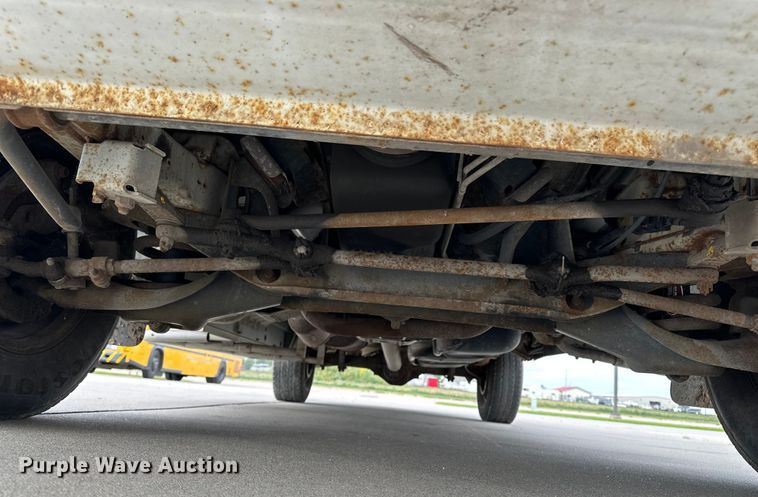 image for item DP8844 2000 Dodge Ram Wagon van