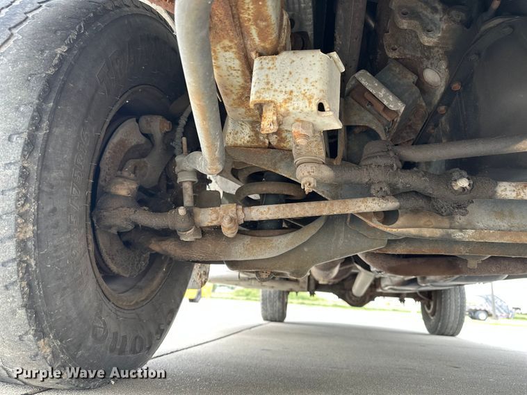 image for item DP8844 2000 Dodge Ram Wagon van