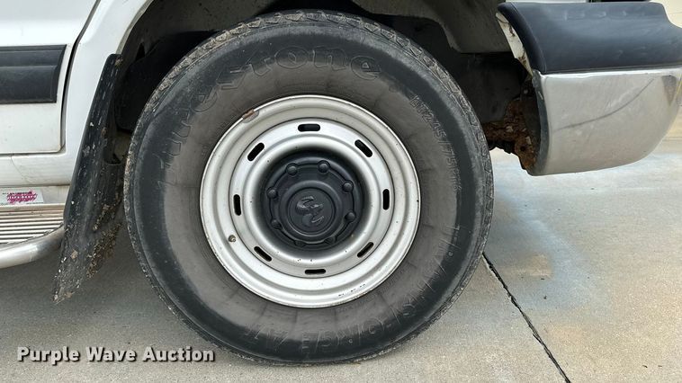 image for item DP8844 2000 Dodge Ram Wagon van