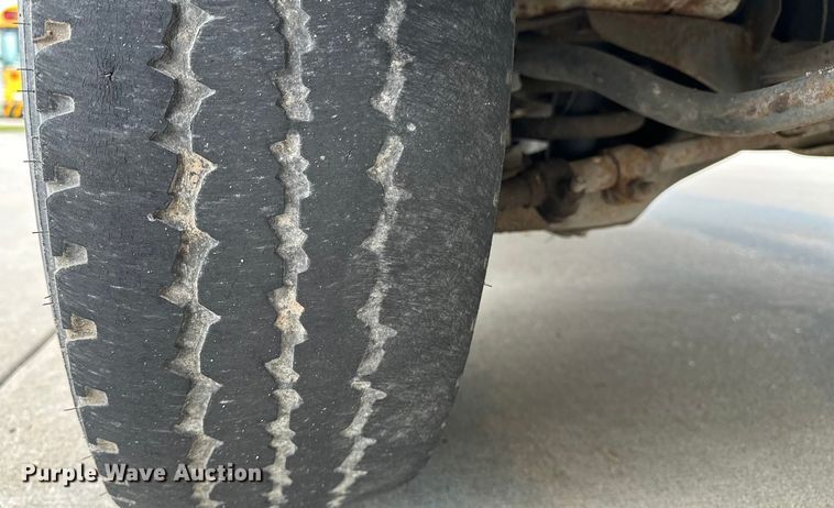 image for item DP8844 2000 Dodge Ram Wagon van