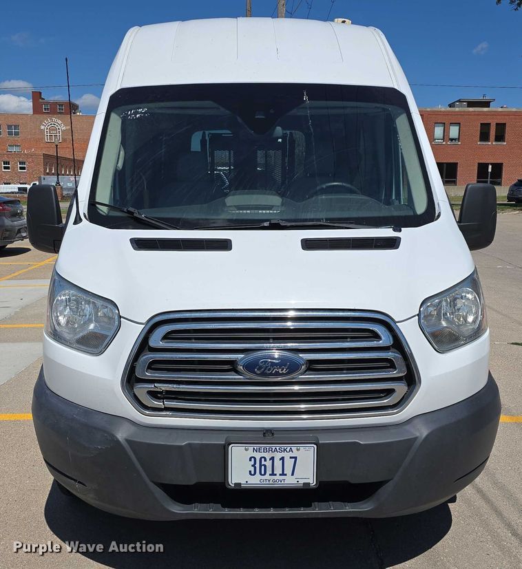 image for item DR3991 2015 Ford Transit 350 XLT handicap accessible van