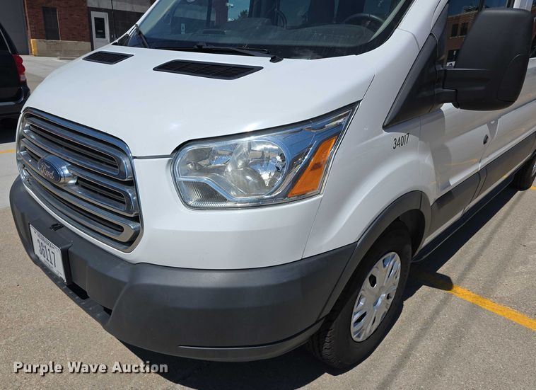 image for item DR3991 2015 Ford Transit 350 XLT handicap accessible van