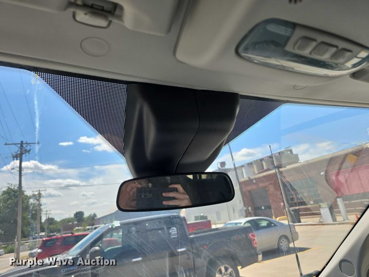 image for item DR3991 2015 Ford Transit 350 XLT handicap accessible van