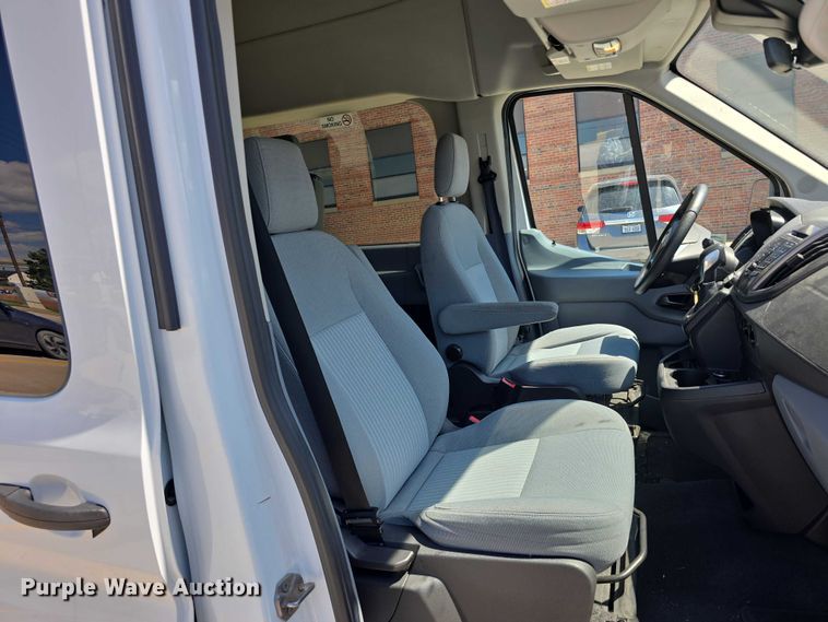 image for item DR3991 2015 Ford Transit 350 XLT handicap accessible van