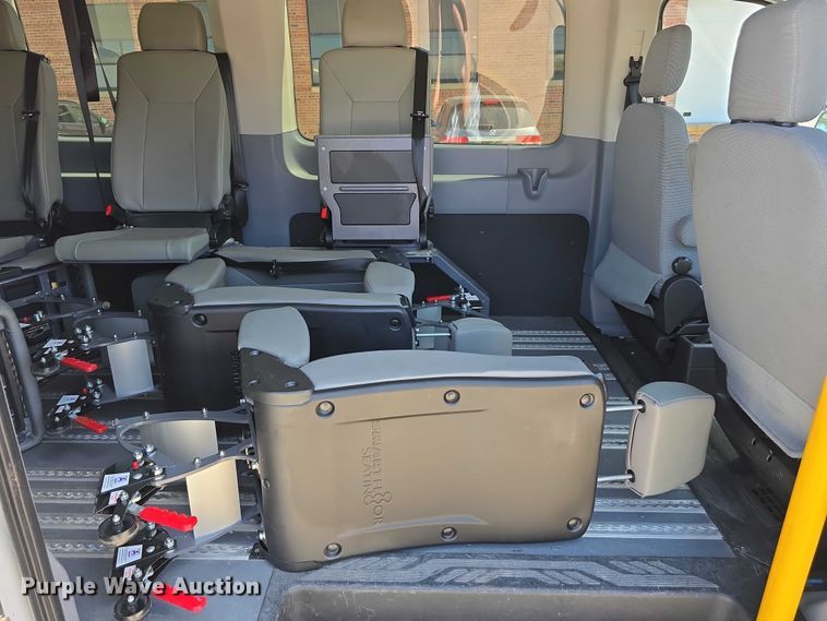 image for item DR3991 2015 Ford Transit 350 XLT handicap accessible van