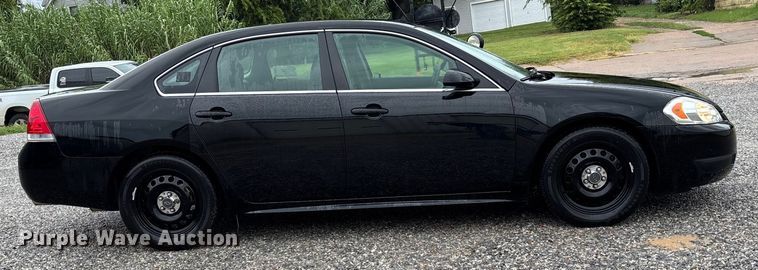 image for item DT3417 2014 Chevrolet Impala Limited Police Cruiser 