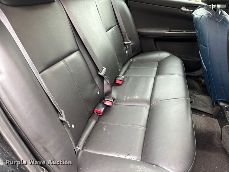 image for item DT3417 2014 Chevrolet Impala Limited Police Cruiser 