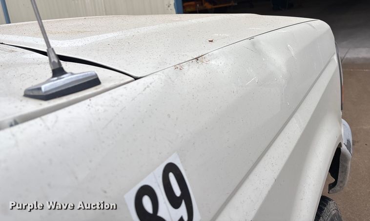 image for item DT3420 1995 Ford F450 Super Duty bucket truck