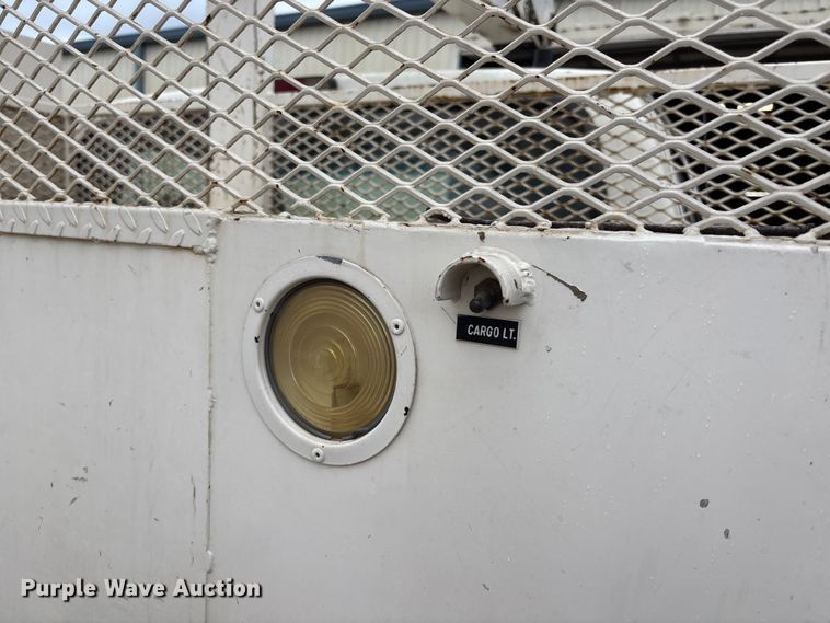 image for item DT3420 1995 Ford F450 Super Duty bucket truck