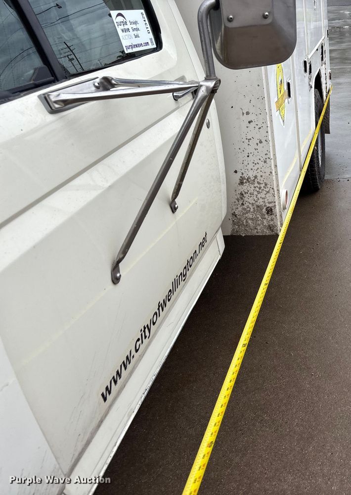 image for item DT3420 1995 Ford F450 Super Duty bucket truck