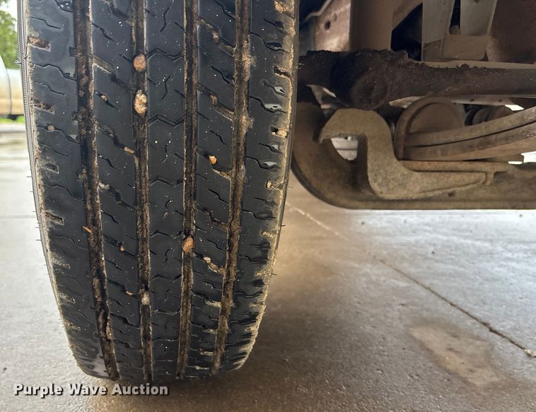 image for item DT3420 1995 Ford F450 Super Duty bucket truck