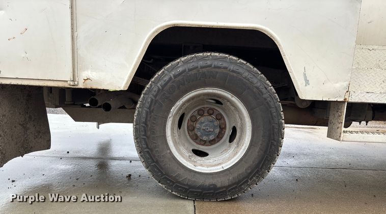 image for item DT3420 1995 Ford F450 Super Duty bucket truck