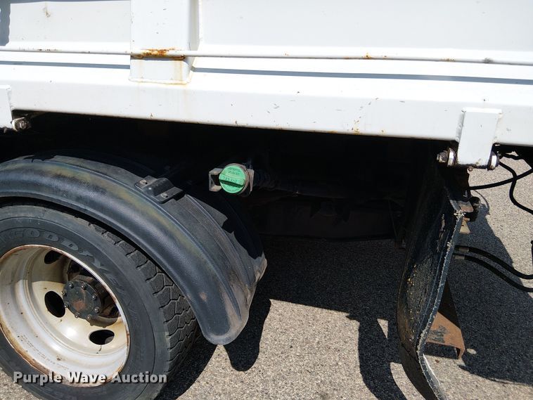 image for item DT6269 2013 Ford F450 dump truck