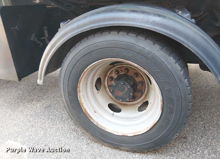 image for item DT6269 2013 Ford F450 dump truck