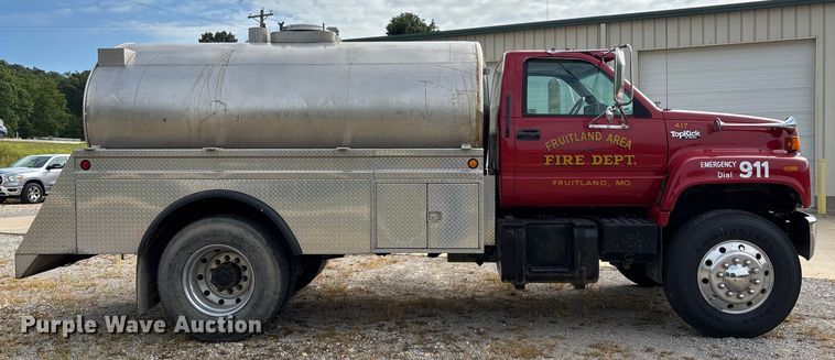 image for item DU1273 1993 GMC Top Kick C6500 tank truck
