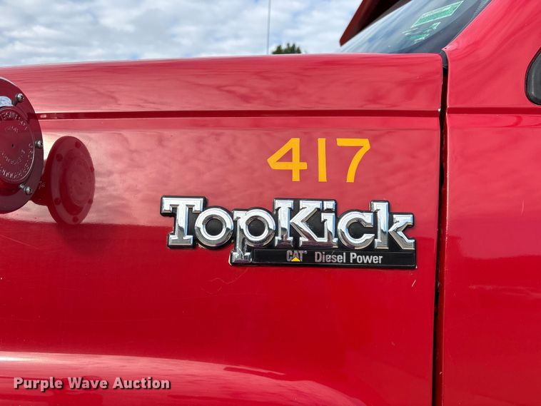 image for item DU1273 1993 GMC Top Kick C6500 tank truck