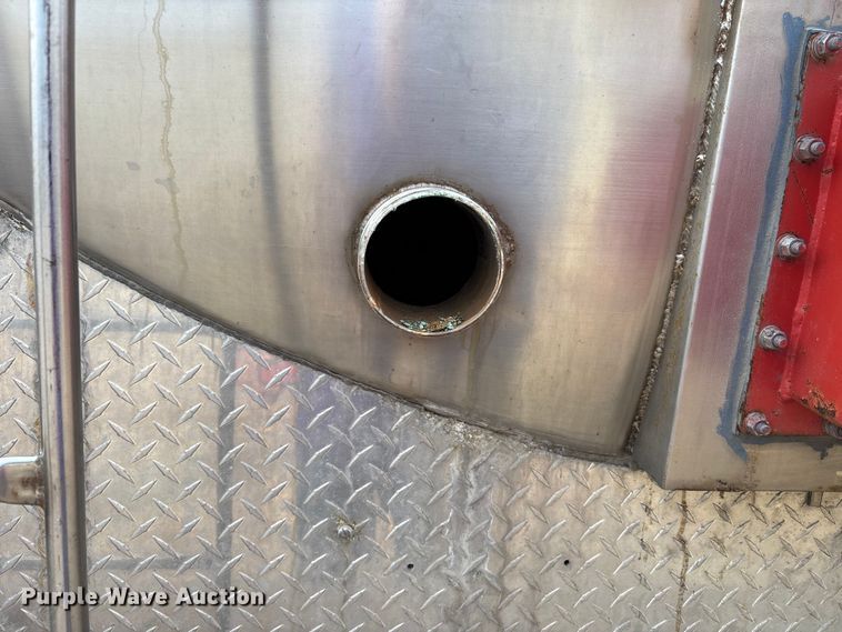 image for item DU1273 1993 GMC Top Kick C6500 tank truck