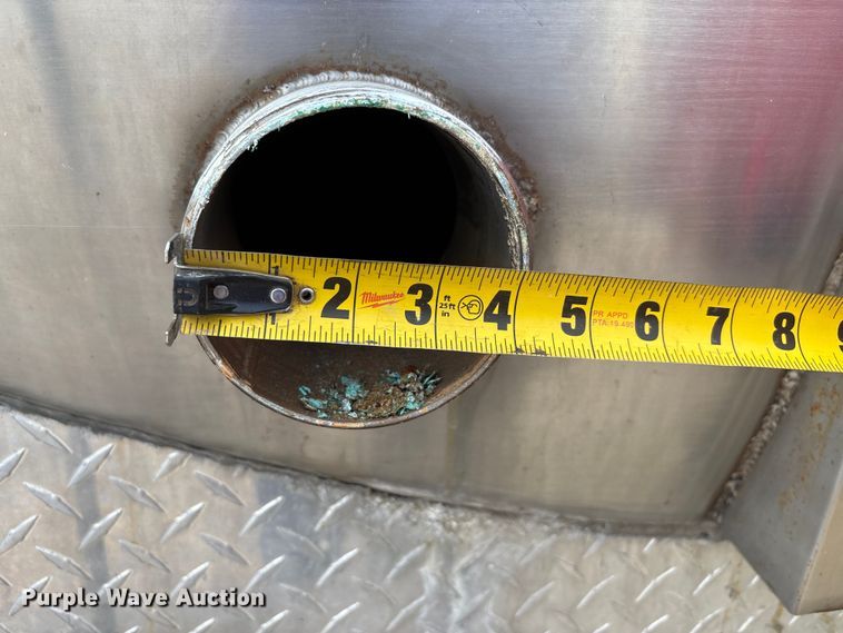 image for item DU1273 1993 GMC Top Kick C6500 tank truck