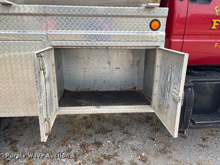 image for item DU1273 1993 GMC Top Kick C6500 tank truck