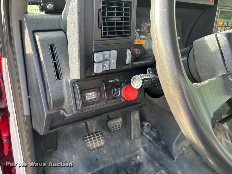 image for item DU1273 1993 GMC Top Kick C6500 tank truck