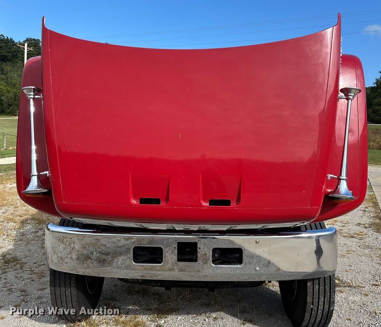 image for item DU1273 1993 GMC Top Kick C6500 tank truck