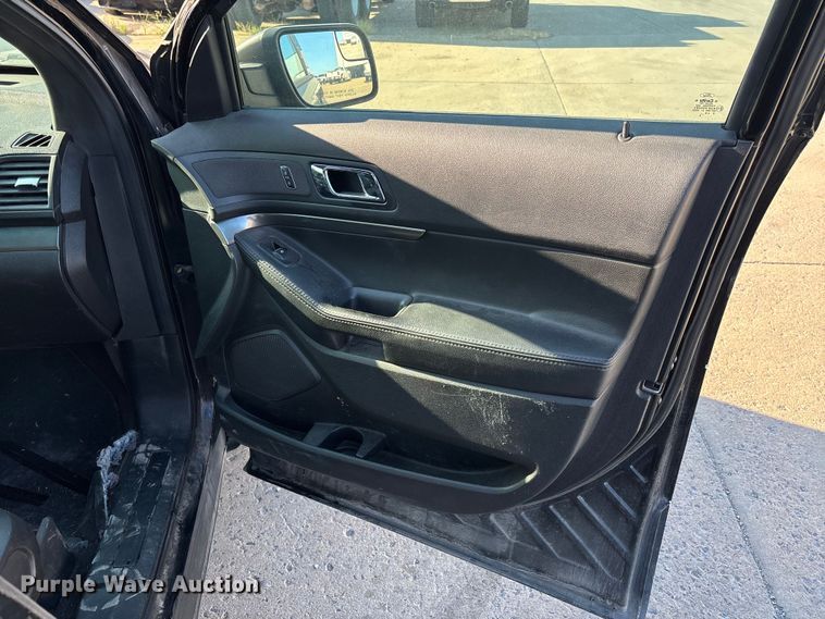 image for item DU1275 2017 Ford Explorer Police Interceptor SUV