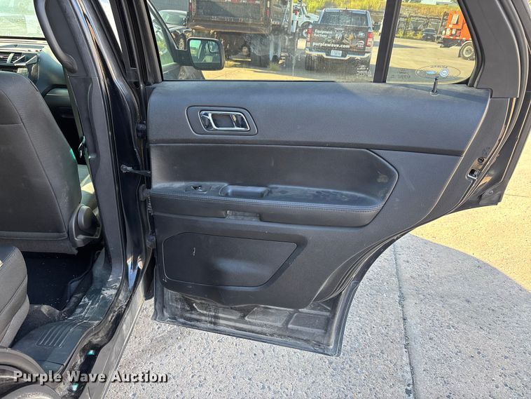 image for item DU1275 2017 Ford Explorer Police Interceptor SUV