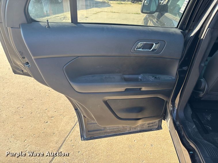 image for item DU1275 2017 Ford Explorer Police Interceptor SUV