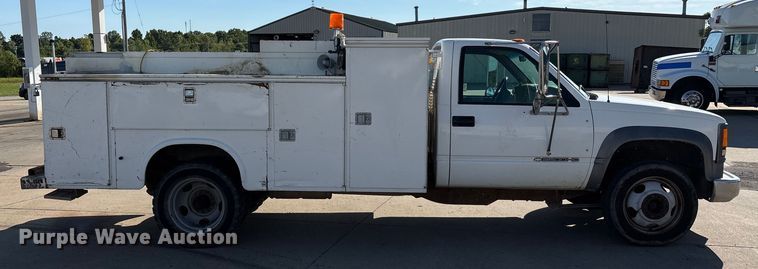 image for item DU1276 2000 Chevrolet C3500 utility bed pickup truck