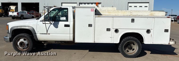image for item DU1276 2000 Chevrolet C3500 utility bed pickup truck