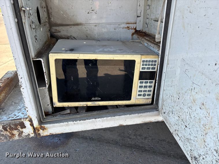 image for item DU1276 2000 Chevrolet C3500 utility bed pickup truck