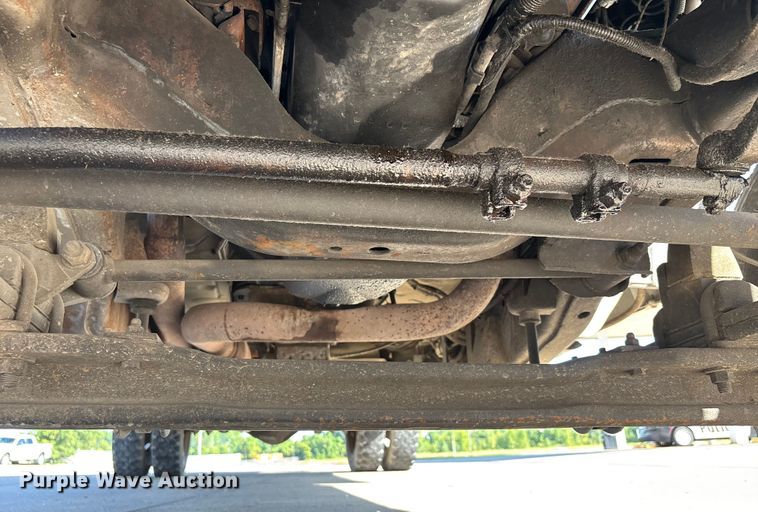 image for item DU1276 2000 Chevrolet C3500 utility bed pickup truck