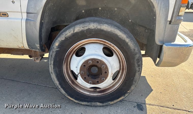 image for item DU1276 2000 Chevrolet C3500 utility bed pickup truck