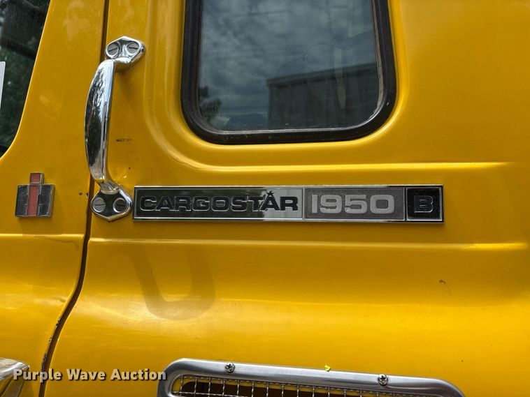 image for item DU1277 1979 International CO1950B pumper fire truck