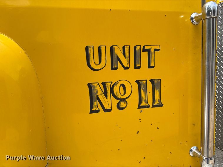 image for item DU1277 1979 International CO1950B pumper fire truck