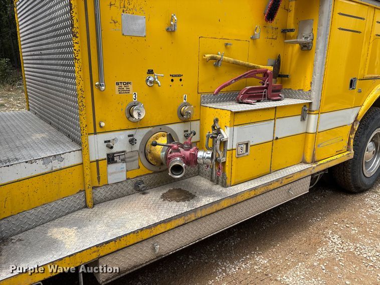 image for item DU1277 1979 International CO1950B pumper fire truck