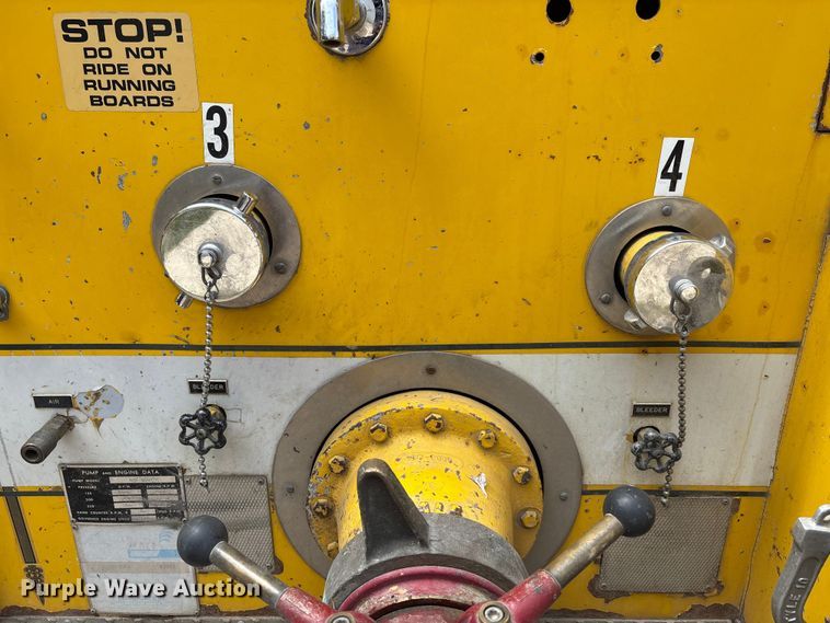 image for item DU1277 1979 International CO1950B pumper fire truck