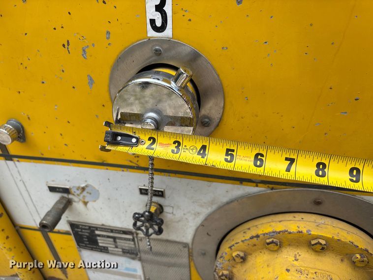 image for item DU1277 1979 International CO1950B pumper fire truck