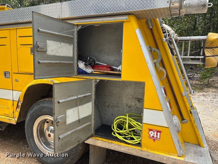 image for item DU1277 1979 International CO1950B pumper fire truck