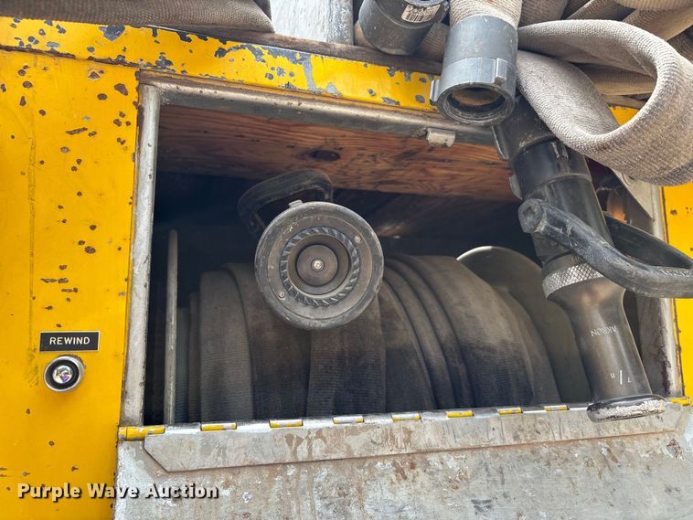 image for item DU1277 1979 International CO1950B pumper fire truck