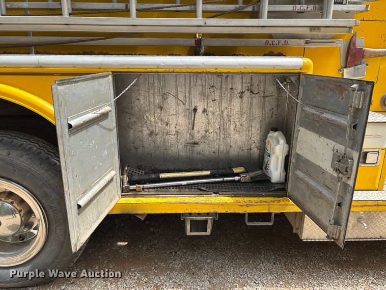 image for item DU1277 1979 International CO1950B pumper fire truck