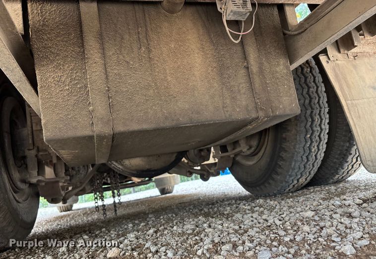 image for item DU1277 1979 International CO1950B pumper fire truck